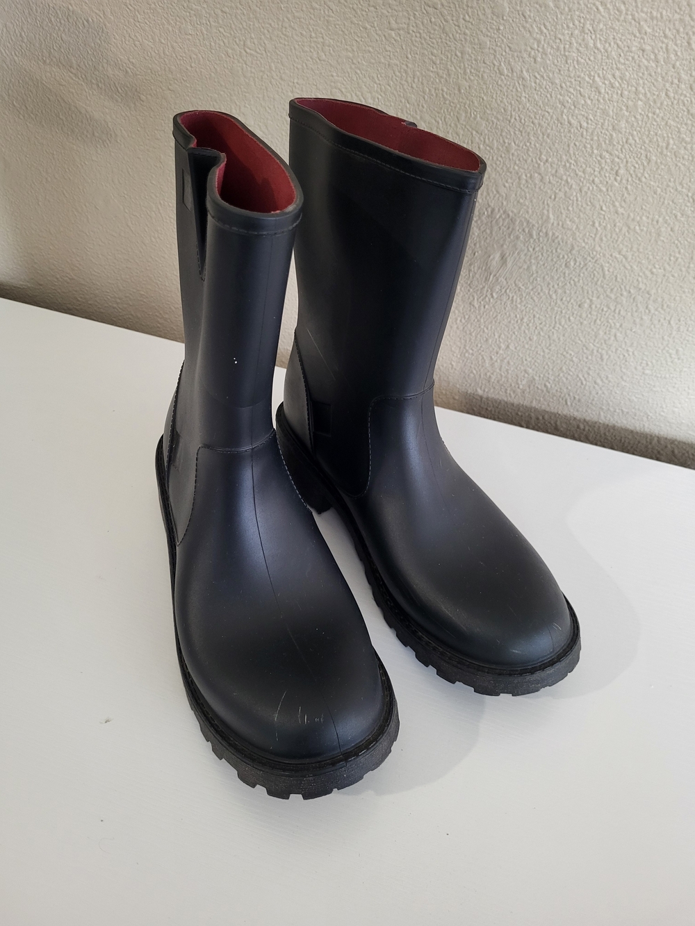 Tommy Hilfiger Women's Karissa Black Rubber Rain Boots Pull On Lined Size 9M